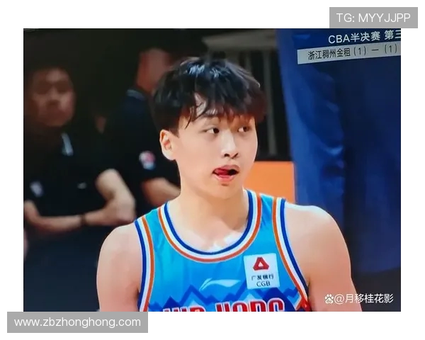 勇士与森林狼激战十二回合赛场上演精彩对决引发球迷热议